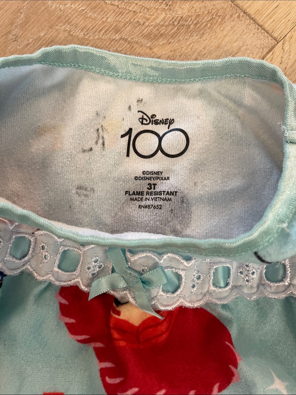 Disney 100 anniversary character print nightgown size 3T - Picture 2 of 3